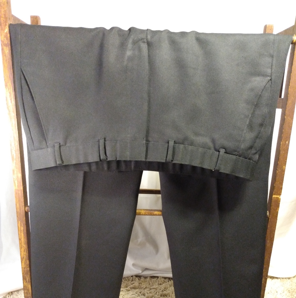 40x32 Wentworth dress pants